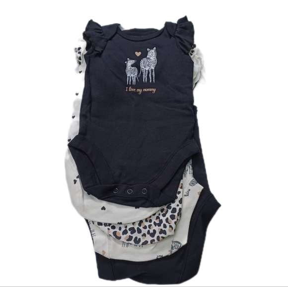 BUNDLE of 5 0-3 months New with tags onesie - Picture 7 of 9